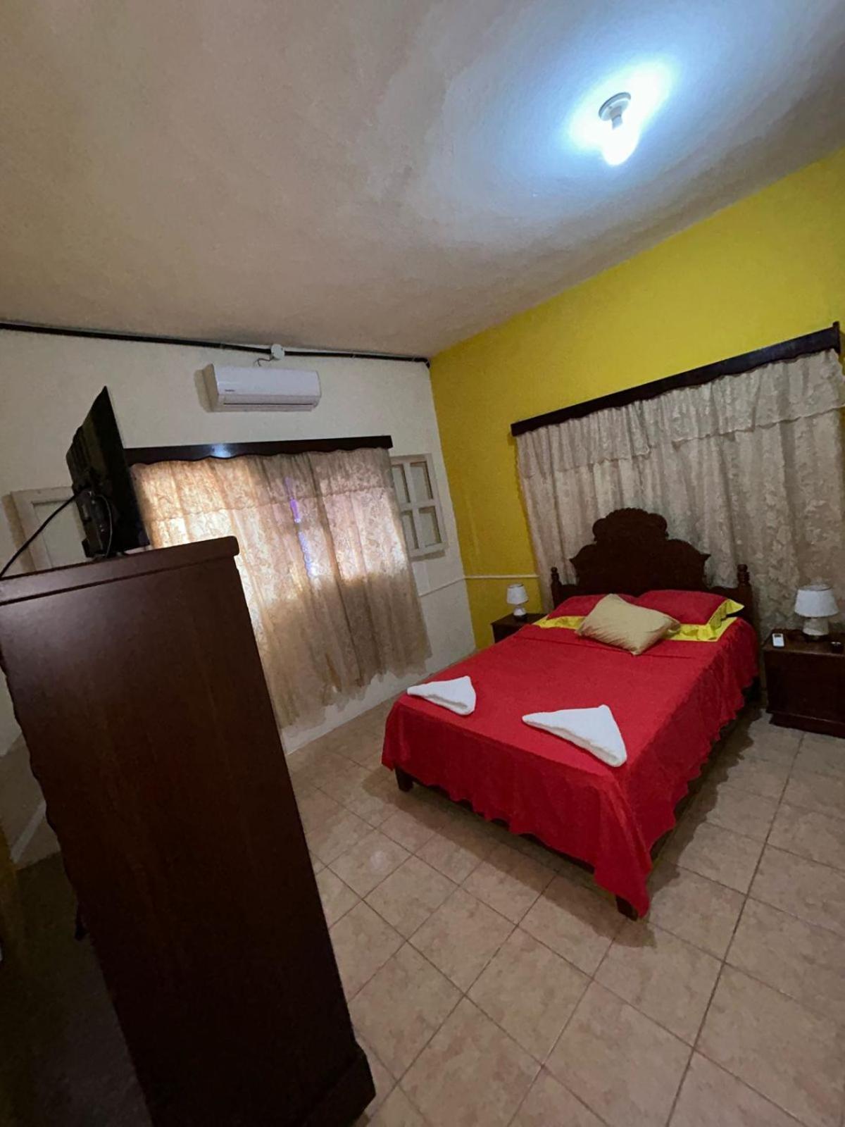 Casa Maya Itza ฟลอเรส ภายนอก รูปภาพ