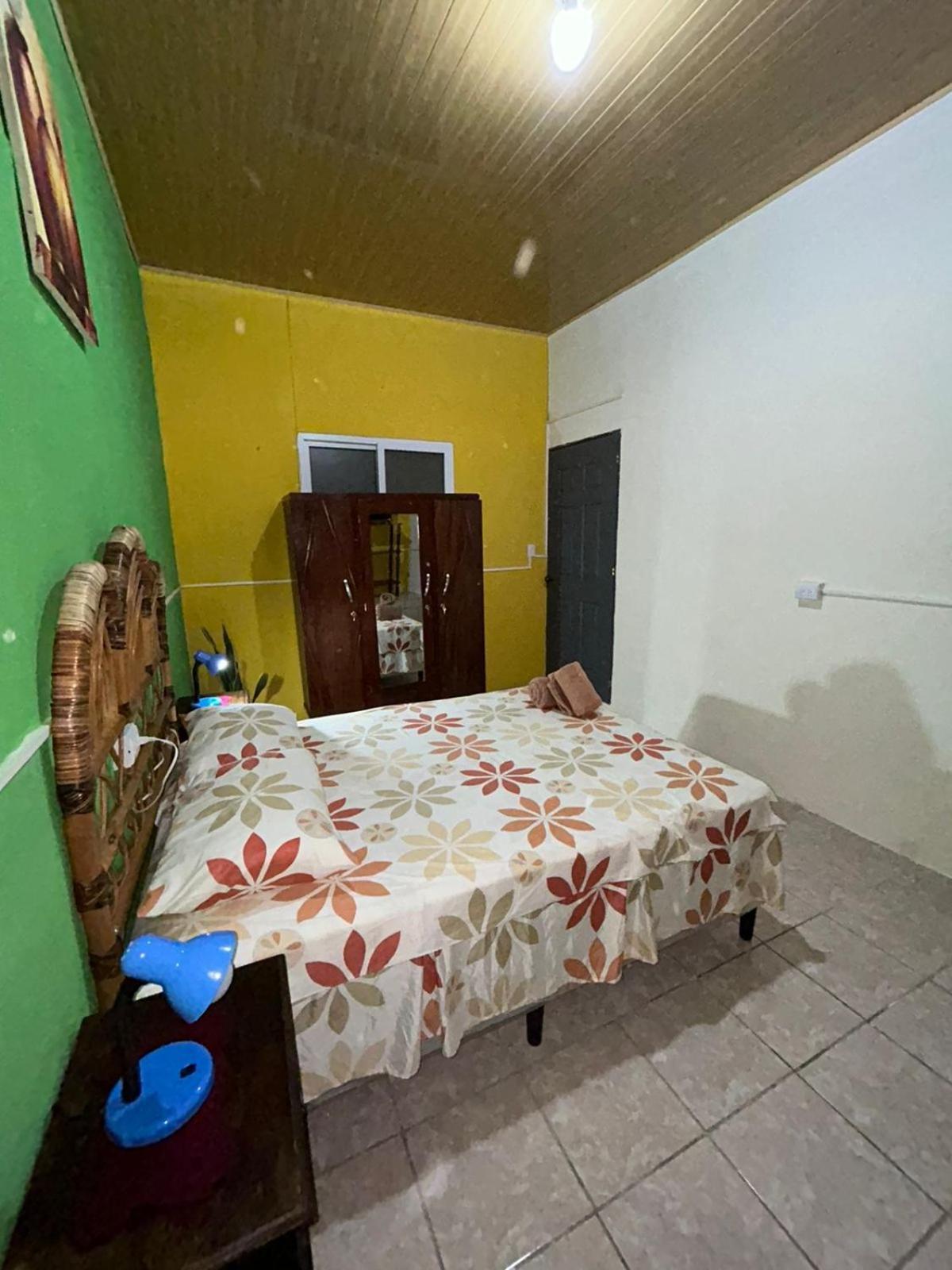 Casa Maya Itza ฟลอเรส ภายนอก รูปภาพ