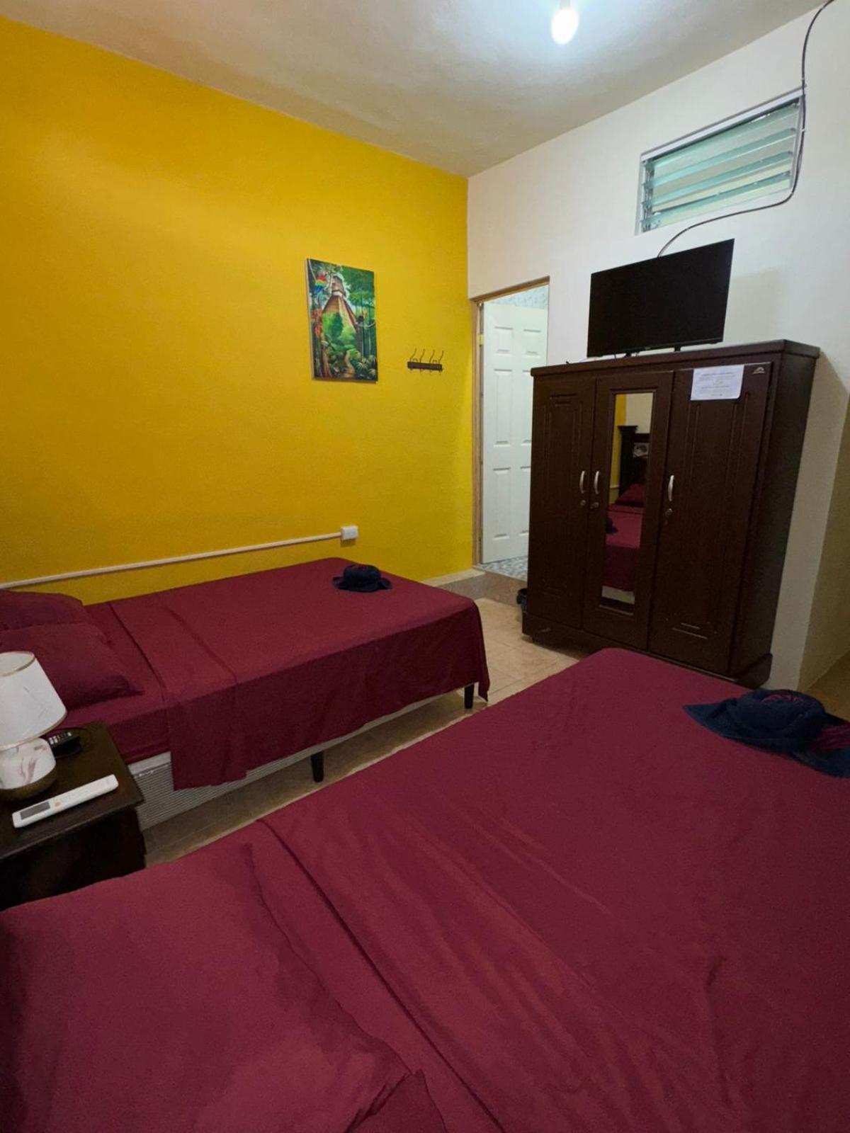 Casa Maya Itza ฟลอเรส ภายนอก รูปภาพ