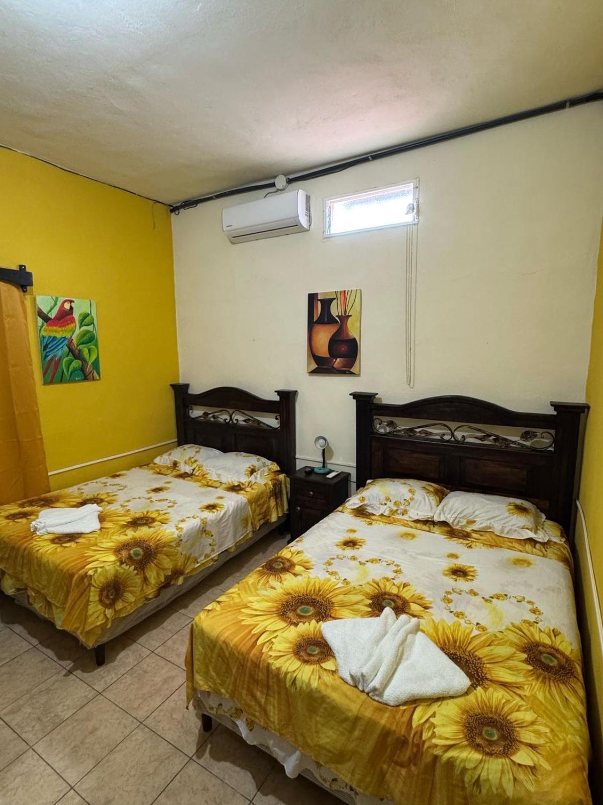 Casa Maya Itza ฟลอเรส ภายนอก รูปภาพ