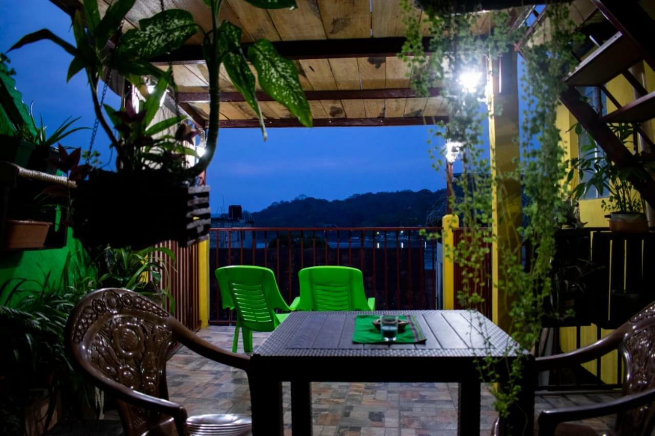 Casa Maya Itza ฟลอเรส ภายนอก รูปภาพ